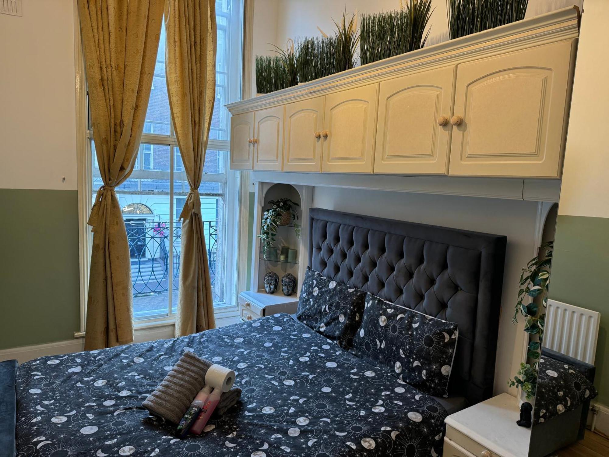 Central And Affordable Flat For 6 People In Zone 1 - Baker Street - With Breakfast Included Londen Buitenkant foto