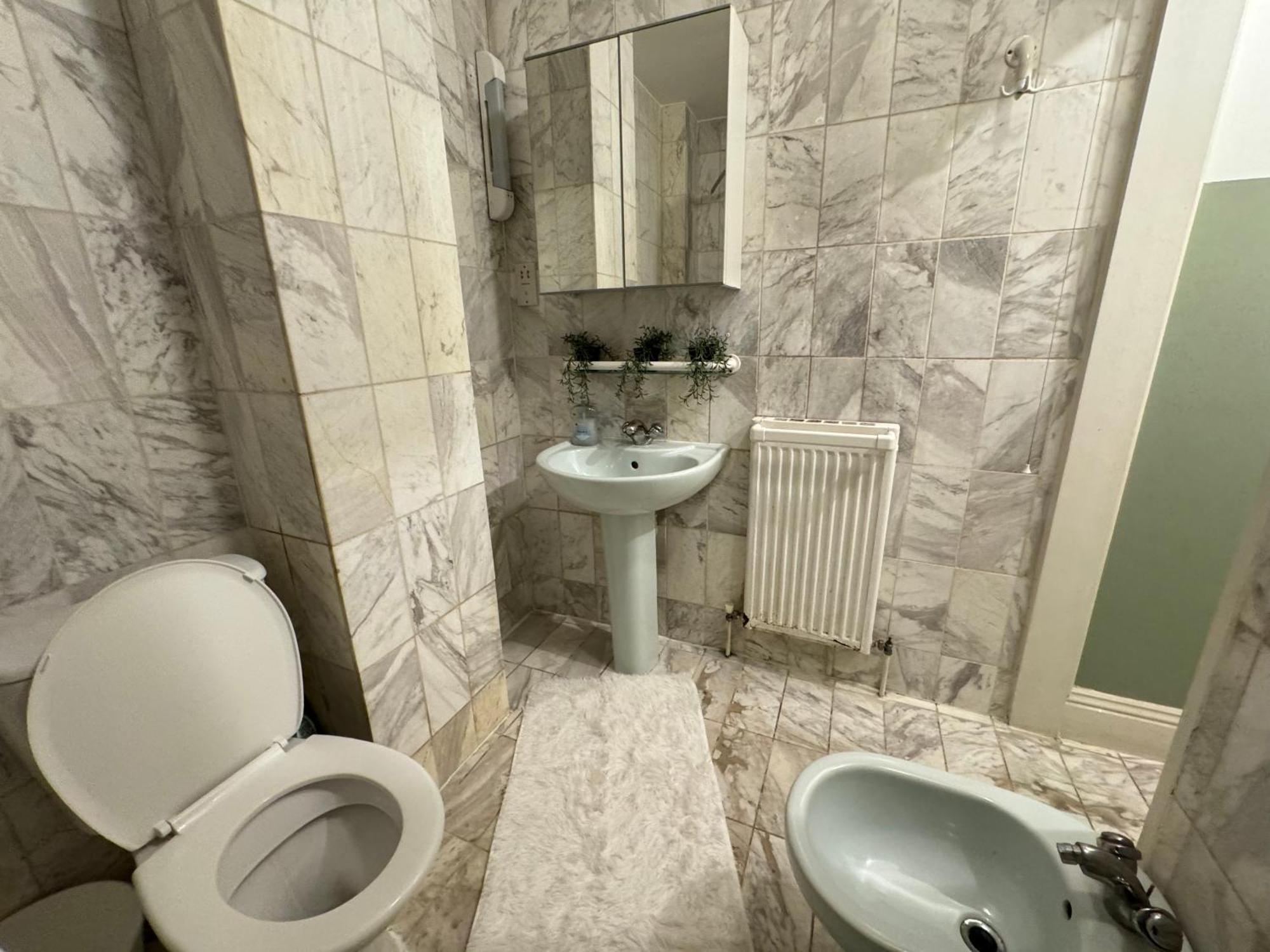 Central And Affordable Flat For 6 People In Zone 1 - Baker Street - With Breakfast Included Londen Buitenkant foto