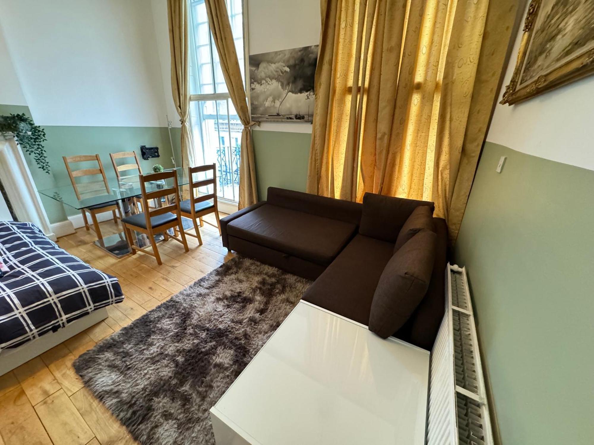 Central And Affordable Flat For 6 People In Zone 1 - Baker Street - With Breakfast Included Londen Buitenkant foto